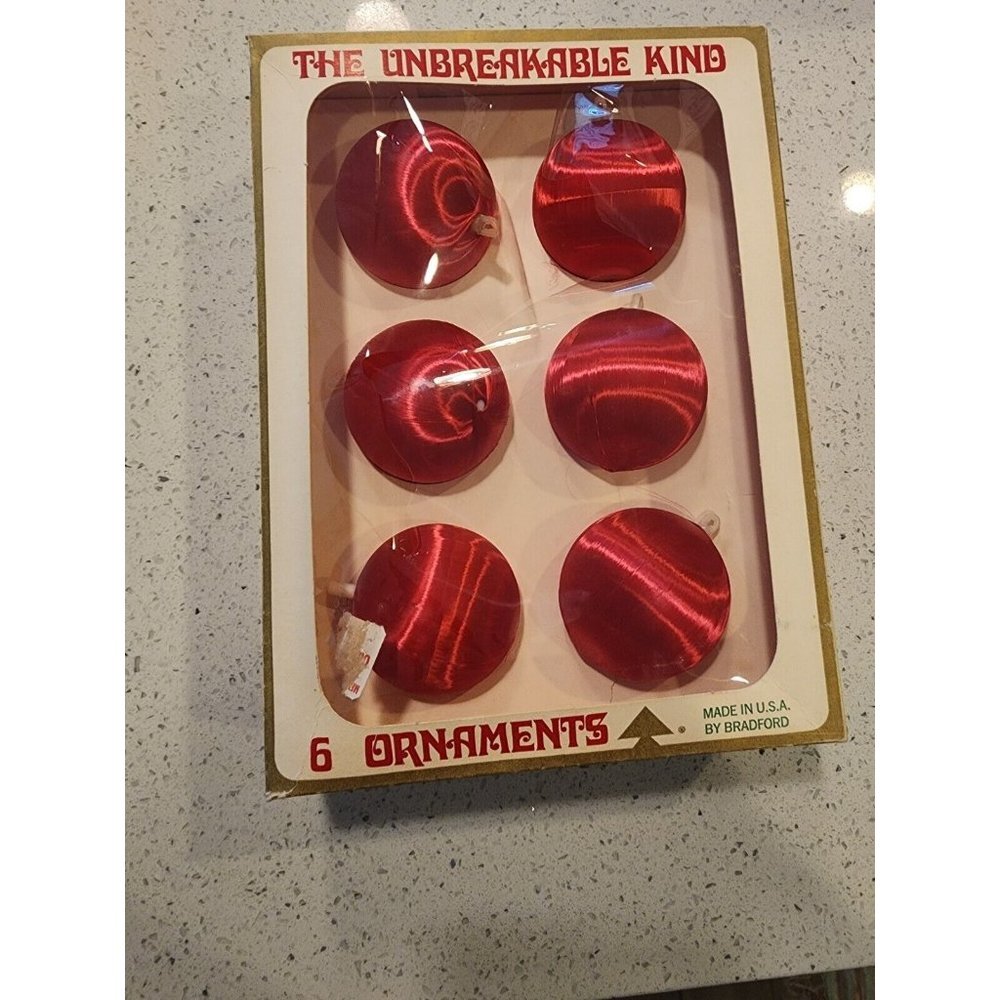 Pyramid Unbreakable Decorative Christmas Ornaments Red 6 Piece Vintage